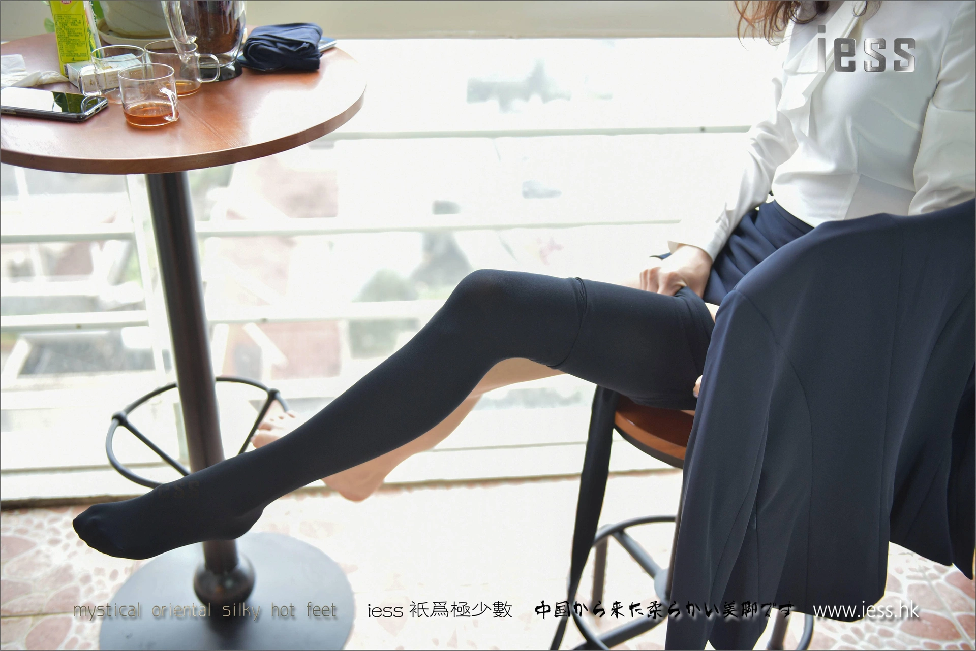[IESS异思趣向] 2017.04.18 丝足便当103:《欲求不满的厚黑丝》小六 3